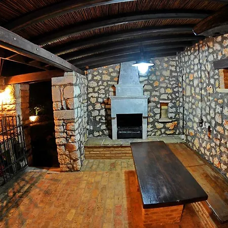 Villa Domus Nostos