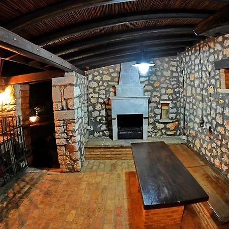 Villa Domus Nostos